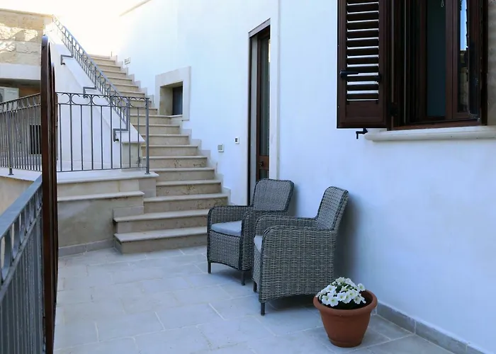 Lamanna House Pensión 3*